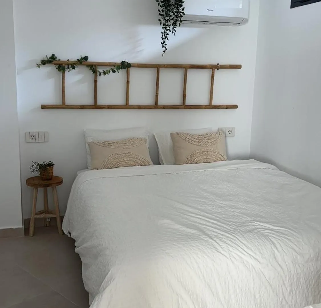 Casa Paz En Benajarafe Apartment